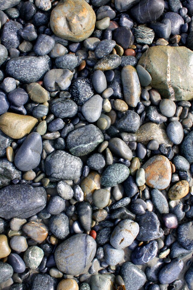 Batch nature pebbles