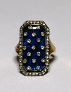 French - Ring with Celestial Motif - Walters 571792 - Top