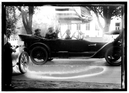 French Blue Devils, May 12, 1915 LCCN2016850959