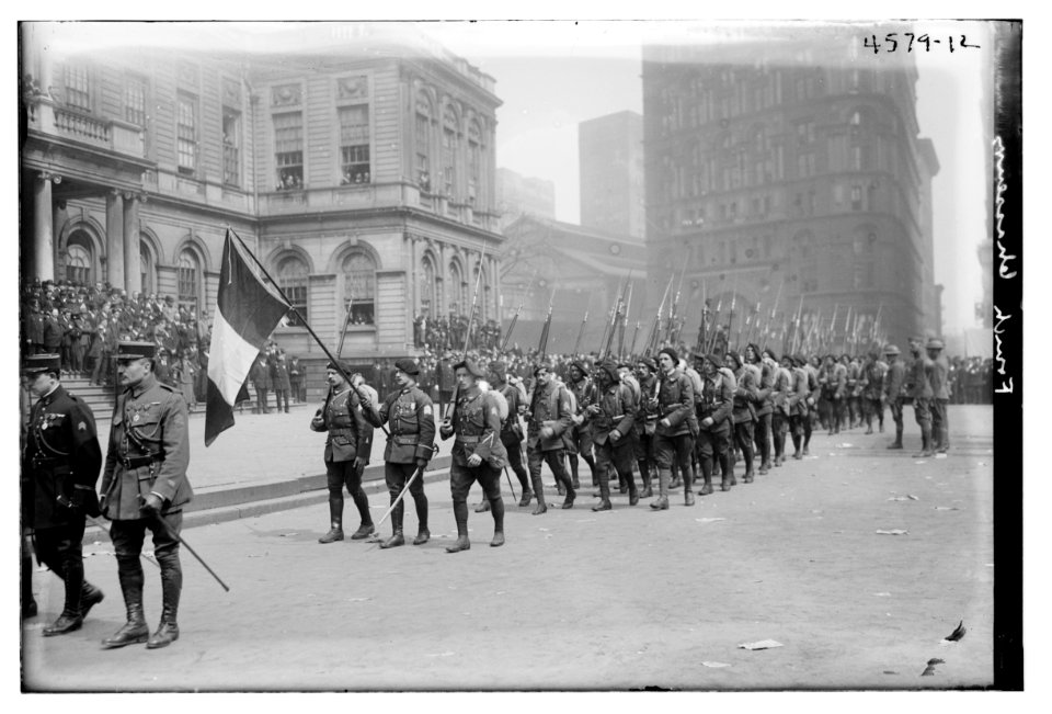 French chasseurs LCCN2014706931