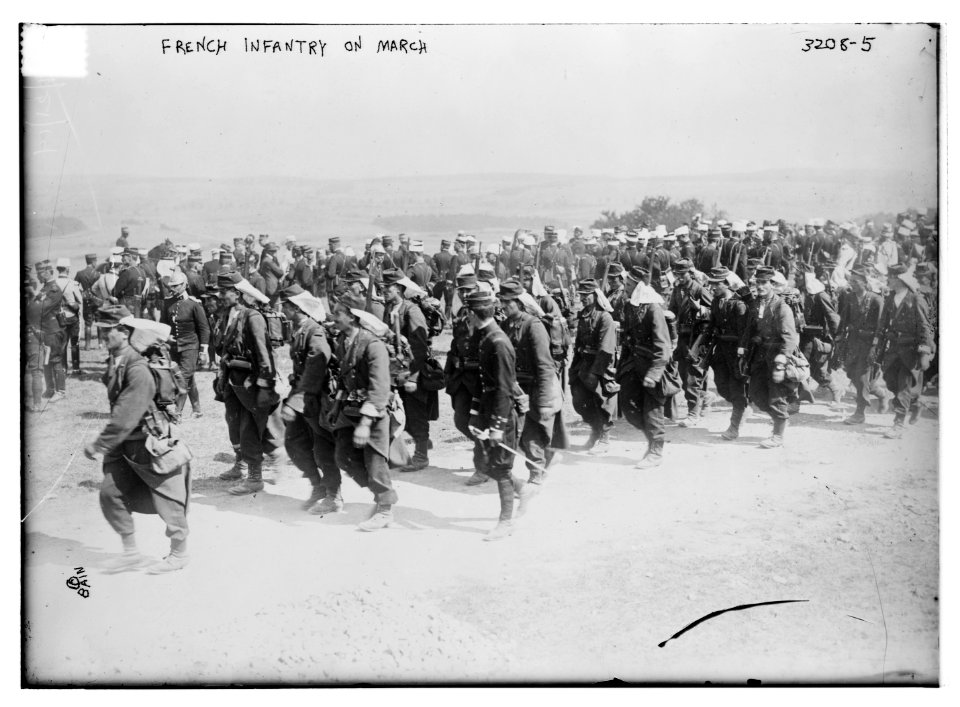French Infantry on march LCCN2014697182