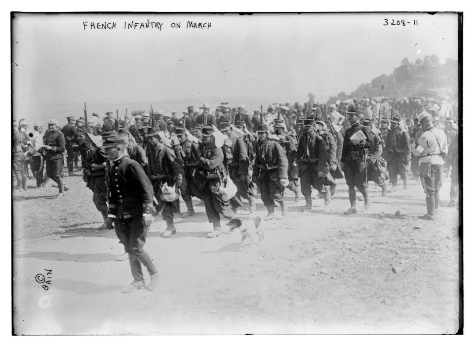 French Infantry on march LCCN2014697188