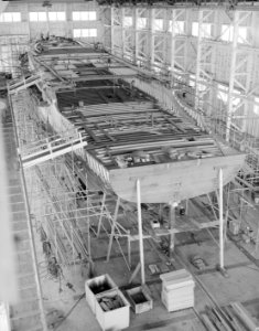 French minesweeper Berlaimont (M620) under construction in 1954