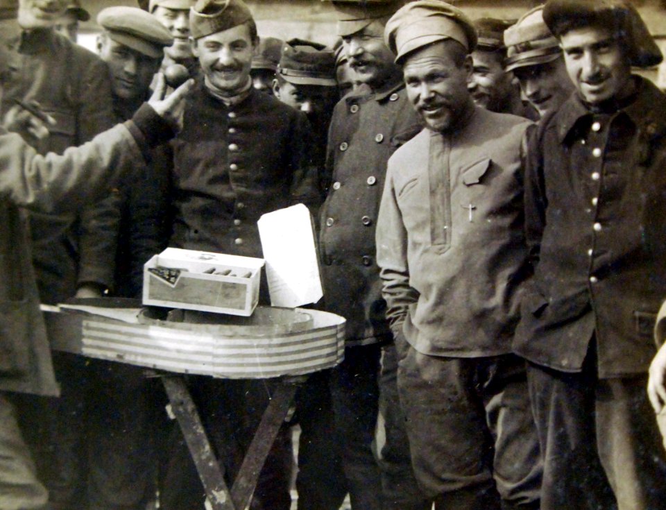 French Prisoners of War playing a game, WWI (32967745801)