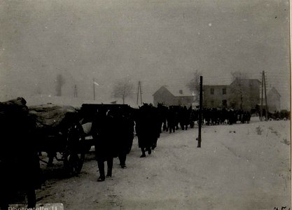 Friccastraße. Artillerie auf dem Vormarsch bei Schneeefall. (BildID 15635605)