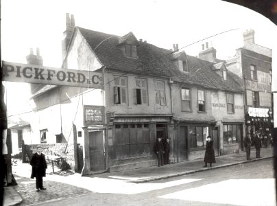 Friar Street, Reading, south side, c. 1894