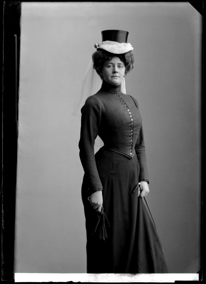 Frida Winnerstrand in Catherine at Vasateatern 1907 - SMV - NV102