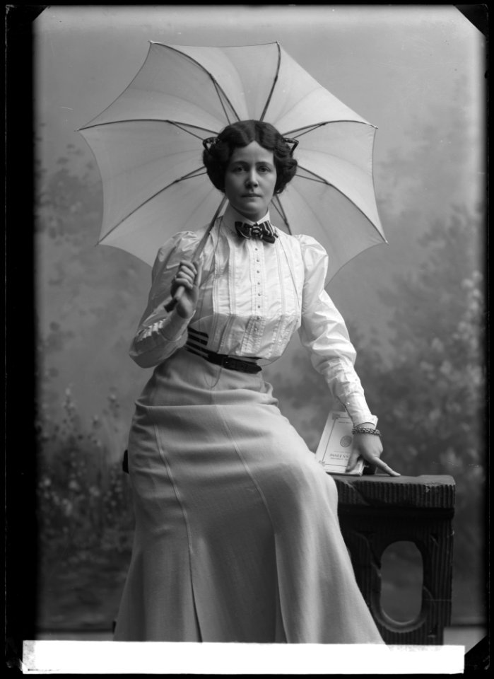 Frida Winnerstrand as Gloria in Man kan aldrig veta at Vasateatern 1908 - SMV - GV098