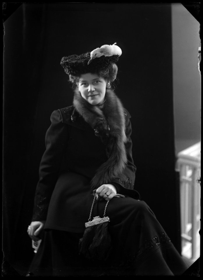 Frida Winnerstrand, actor, portrait 1904 - SMV - GV105