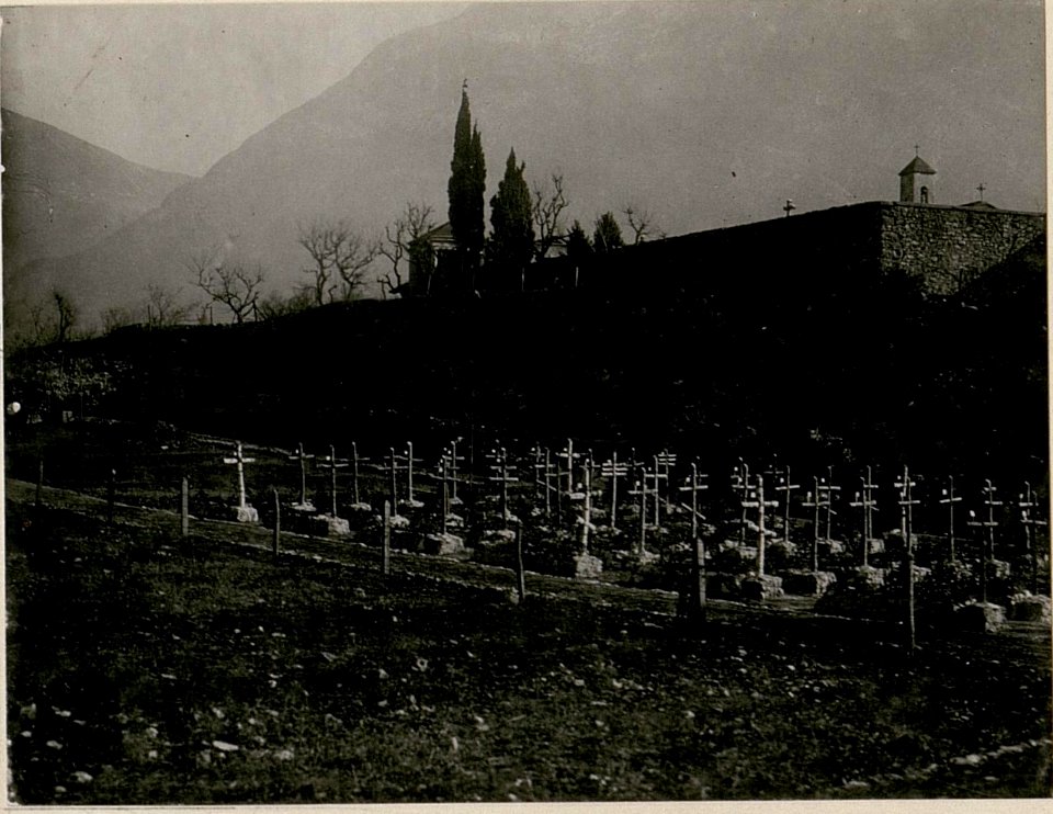 Friedhof in Nomi. (BildID 15510572)