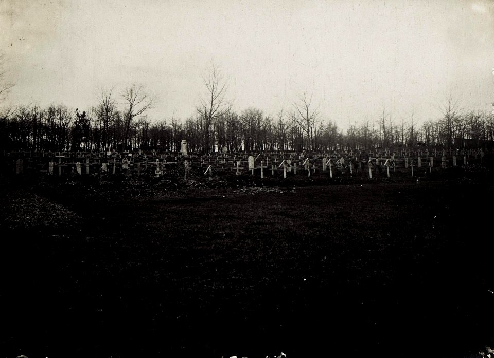 Friedhof von Komen. (BildID 15574150)
