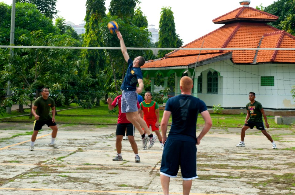 Friendly sports day in Jakarta 120514-N-CP762-293