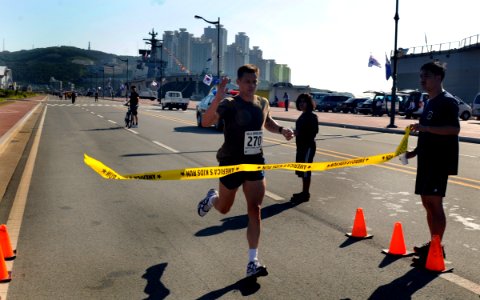 Friendship 5K DVIDS195768