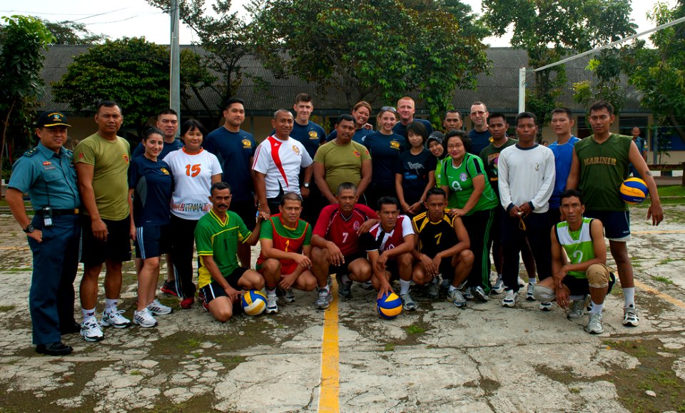 Friendly sports day in Jakarta 120514-N-CP762-292