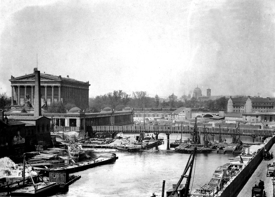 Friedrichsbrücke, Berlin 1870