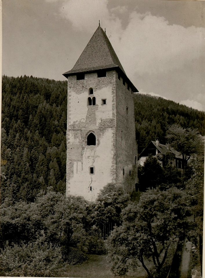 Friesach, Doujou am Petersberg. (BildID 15509417)