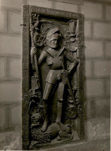 Friesach, Grabstein in der Dominikanerkirche. (BildID 15509347)