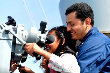 Friends, family experience life at sea aboard Fitzgerald 140524-N-TU910-117