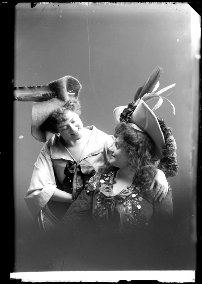 Frihetsbröderna, Oscarsteatern 1906. Rollporträtt - SMV - GG022