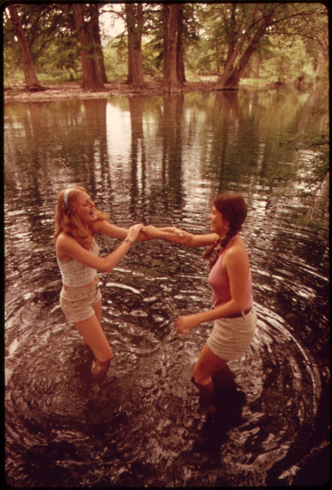 FrioCanyonRiverTeenagedGals1973