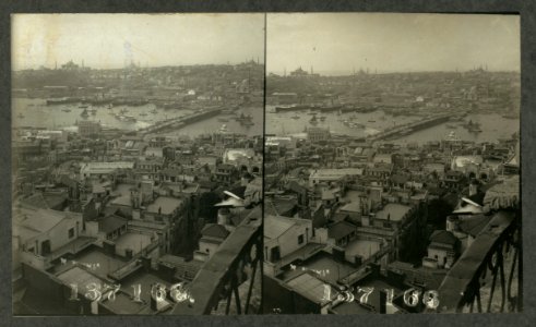 From Galata Fireman's Tower south towards Constantinople LCCN2004672930