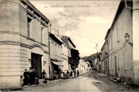 Fronsac - bourg 1