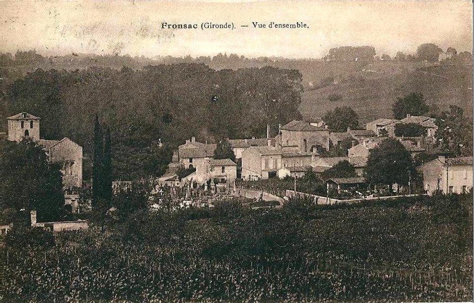 Fronsac - vue générale 1