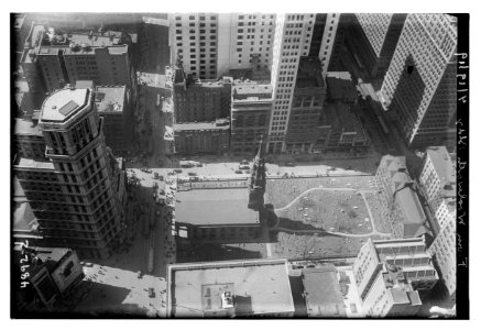 From Woolworth Bldg. LCCN2014708780