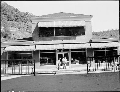 Front of general store which has grocery, hardware and furniture departments. Inland Steel Company, Wheelwright ^1 &... - NARA - 541504