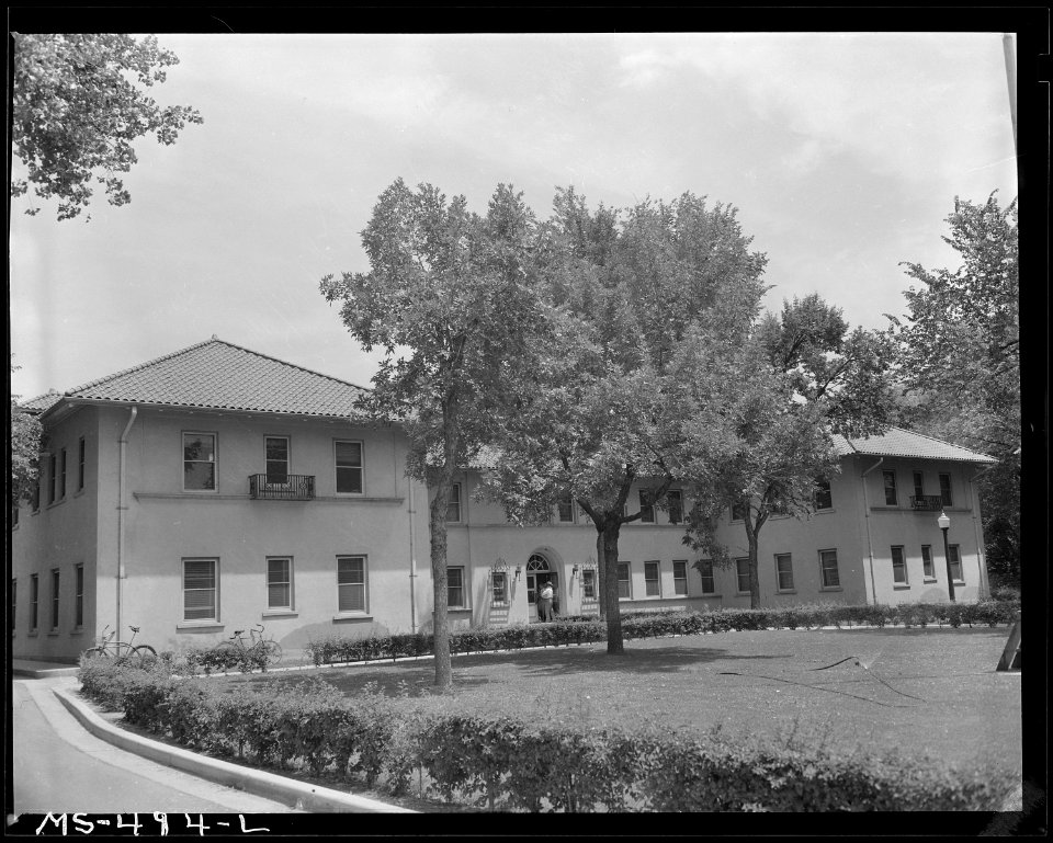 Front of general hospital owned and maintained by the company. This hospital serves patients in metal as well as coal... - NARA - 540446