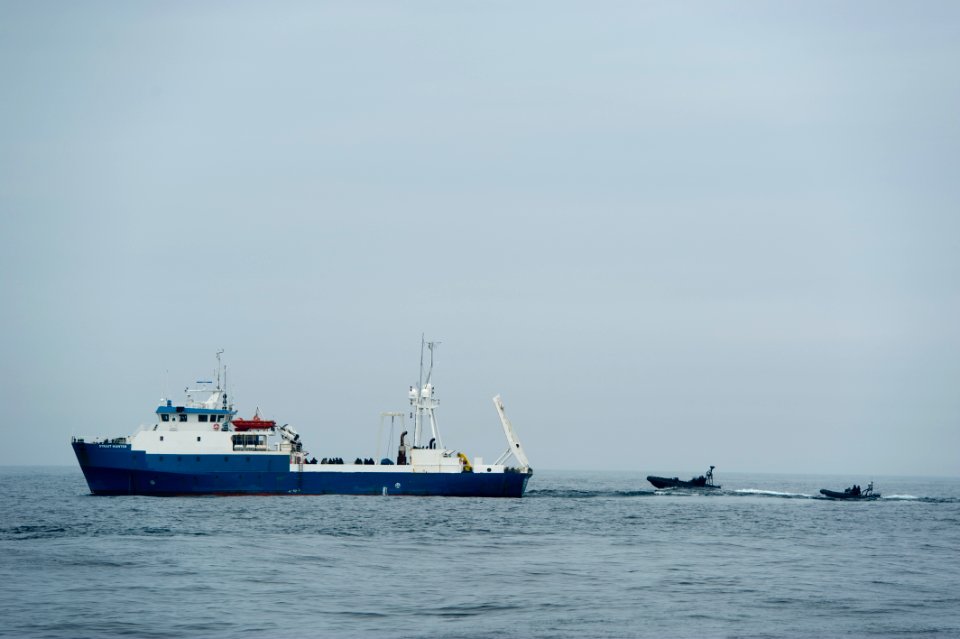 Frontier Sentinel 120507-N-HN353-244