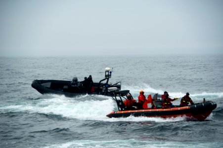 Frontier Sentinel 120507-N-HN353-237