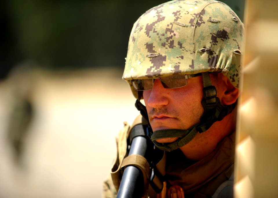 FTX 13 - CSE conducts bridge recon, medevac 130516-N-VN372-012