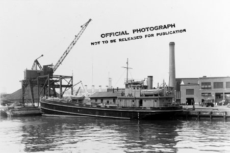 Fuel oil barge YO-50 - 19-N-24233