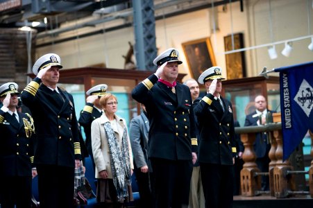 Full honors ceremony 141118-N-WL435-073