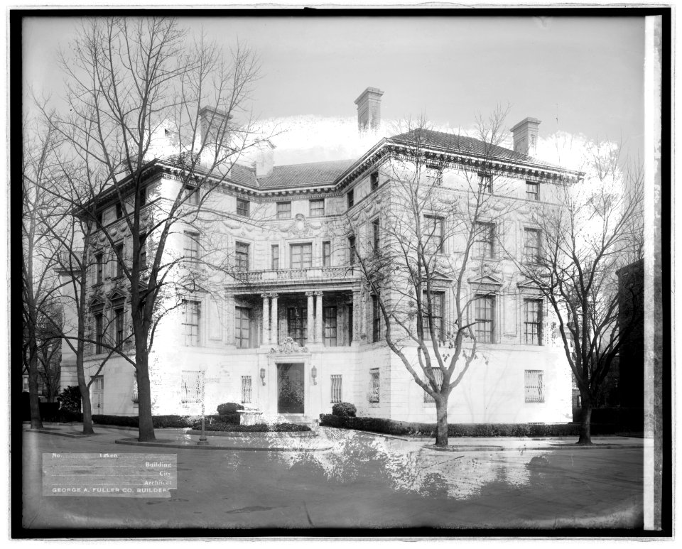 Fuller Co., 15 Dupont Circle, Patterson res., (Washington, D.C.) LCCN2016823584