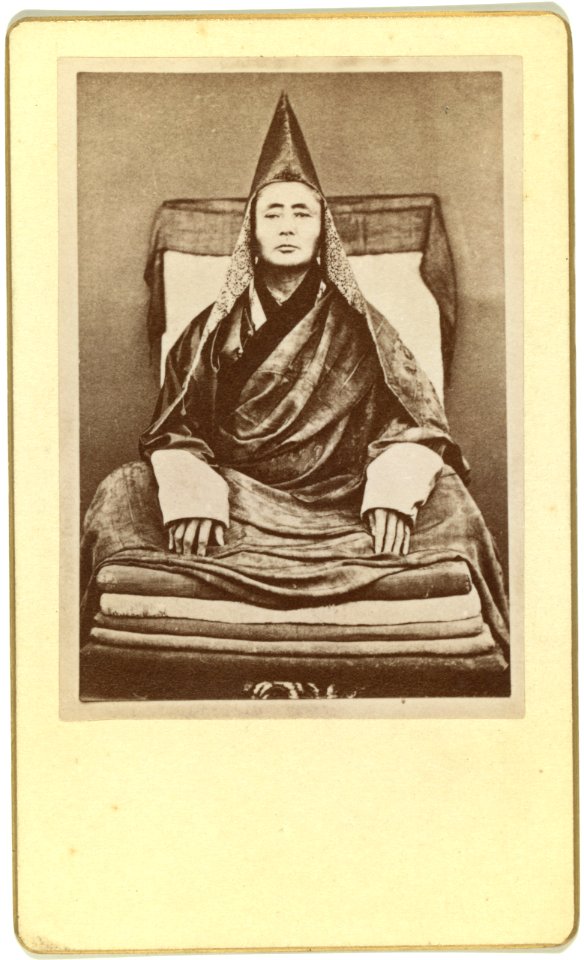 Full-length portrait of the grand lama of the Selenginsk lamasery, seated, facing front LCCN99615629