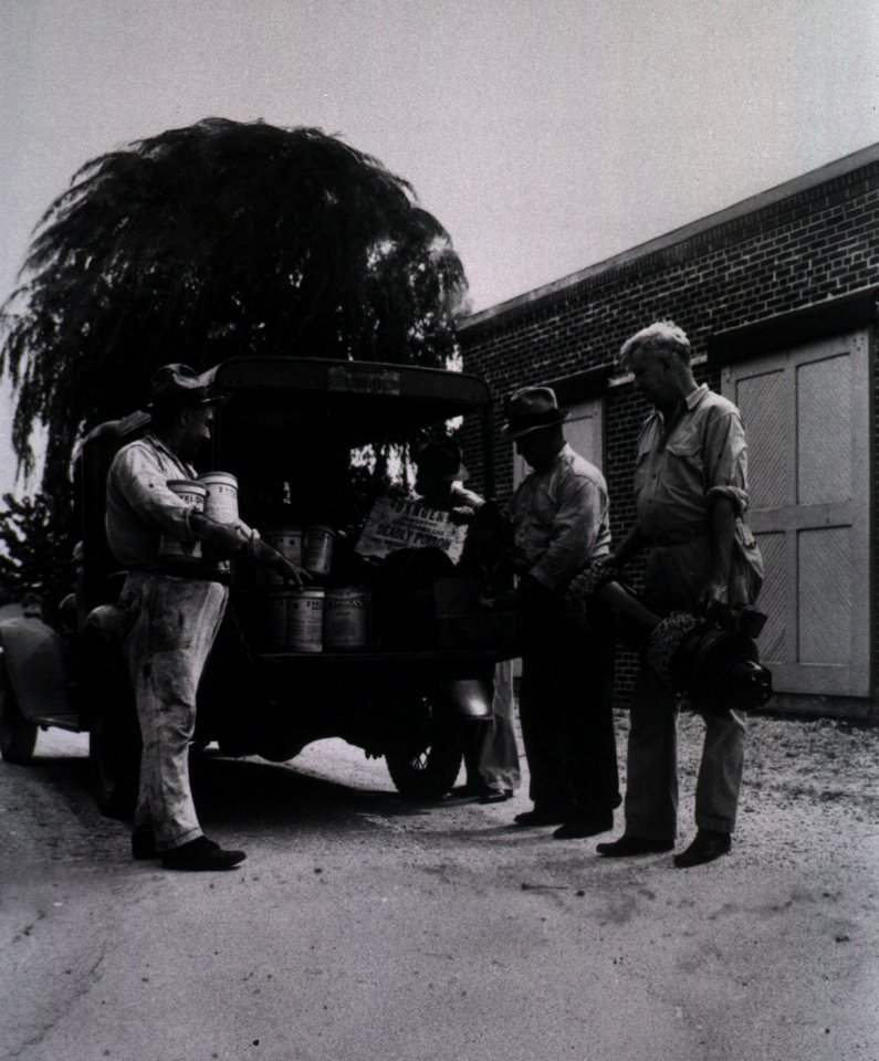 Fumigating and Disinfecting Team New Orleans 1939 a019946