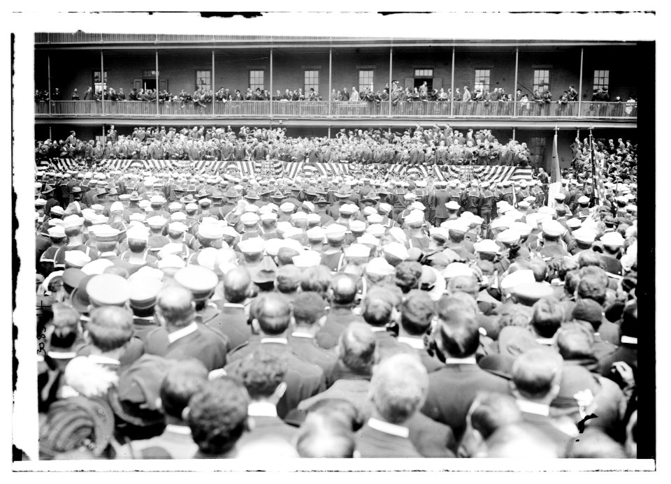 Funeral Services - Brooklyn Navy Yard LCCN2014696169