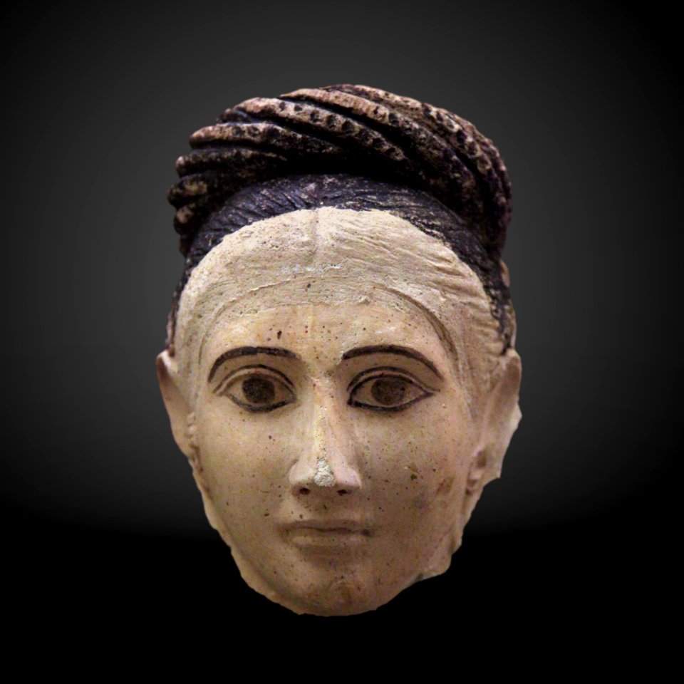 Funerary mask of a woman-MAHG 012455-IMG 1827-gradient