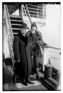 Furtwangler and wife LCCN2014717977