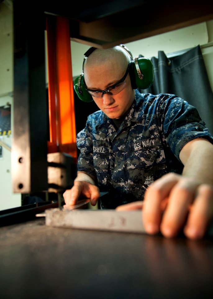 Future USS America aviation structural shop 140814-N-FR671-220