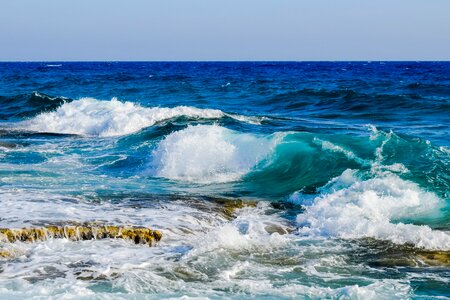 Foam spray sea