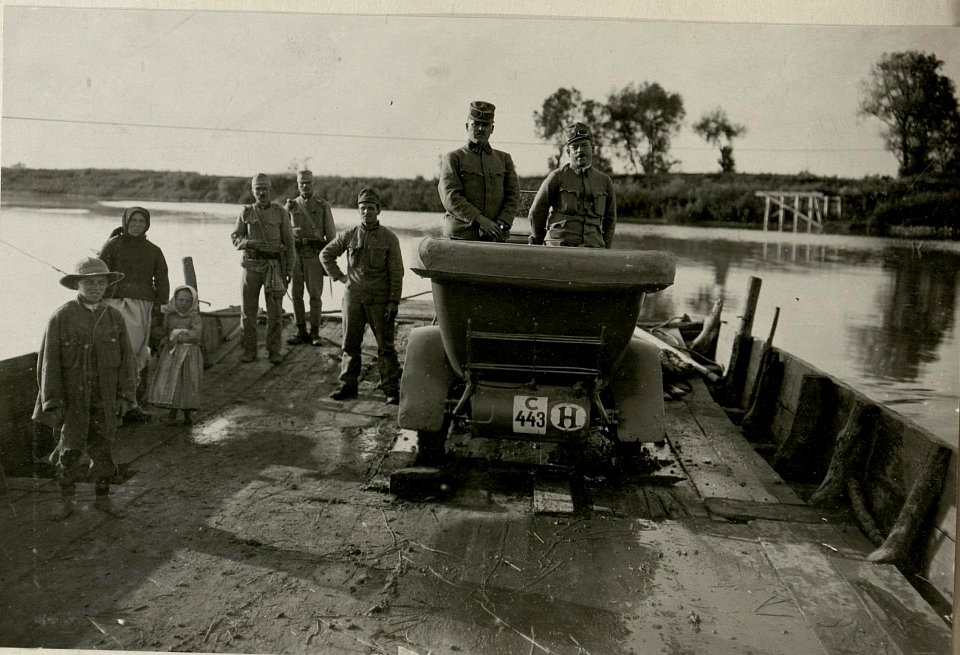 Fähre am Dniester (BildID 15716172)