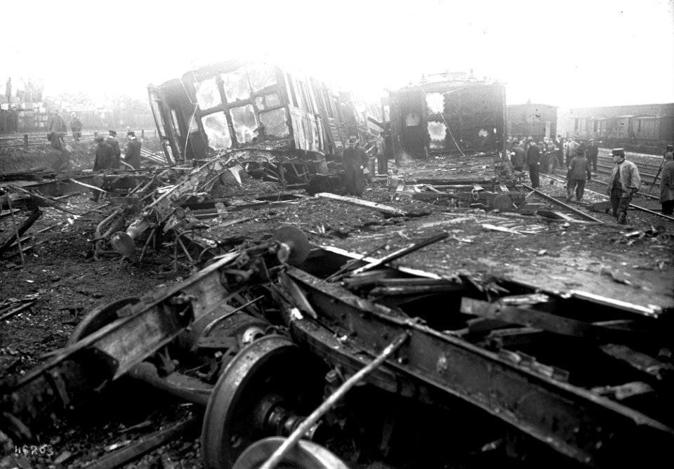 Février 1916 déraillement St Denis Paris Calais. 3jpg