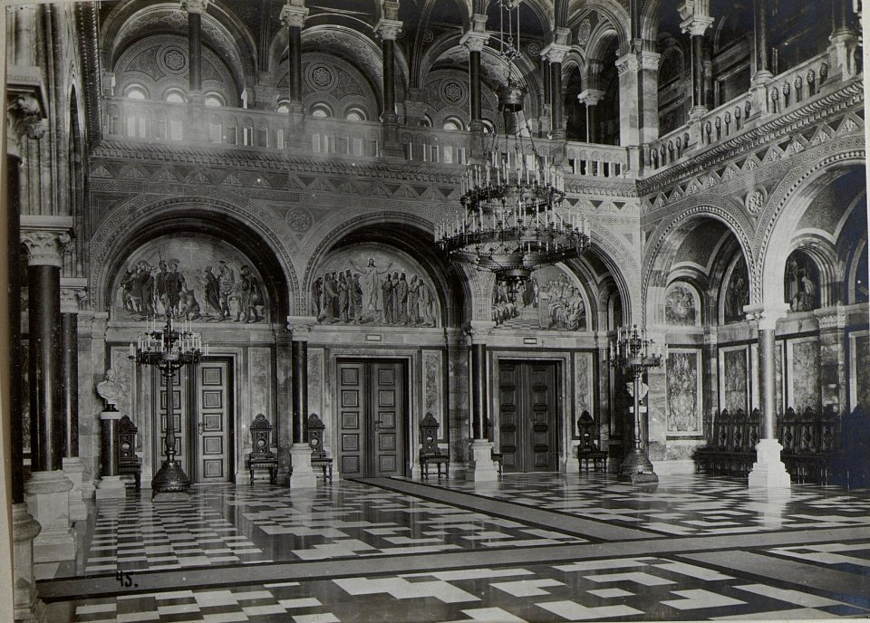 Fürsterzbischof Residenz, Czernowitz (BildID 15657686)