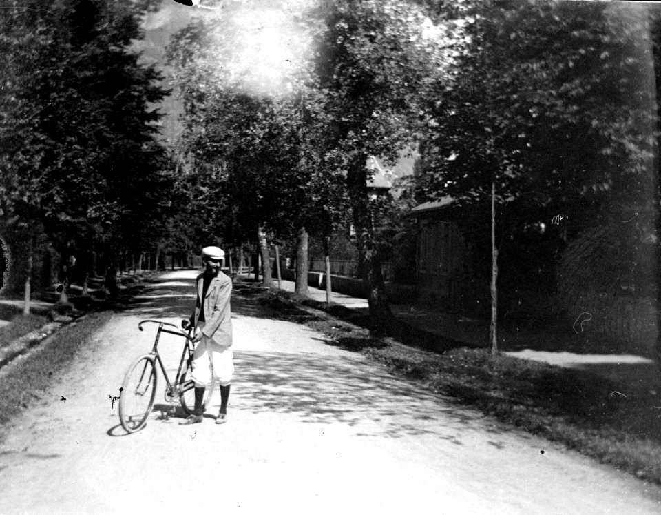 G. Compayre, Luchon, septembre 1895. Série A. Hanau n° 39, TRU C 27 - Fonds Trutat