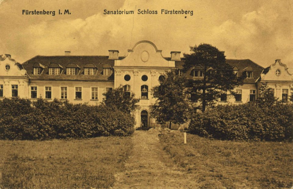 Fürstenberg i. Meckl., Brandenburg - Sanatorium Schloss Fürstenberg (Zeno Ansichtskarten)