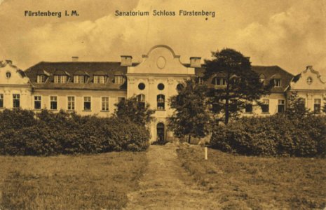 Fürstenberg i. Meckl., Brandenburg - Sanatorium Schloss Fürstenberg (Zeno Ansichtskarten)