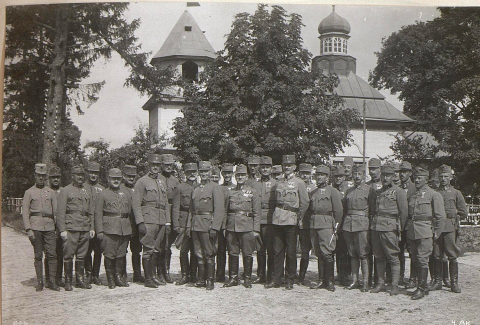 Gruppe II. Korpskommando (BildID 15696106)